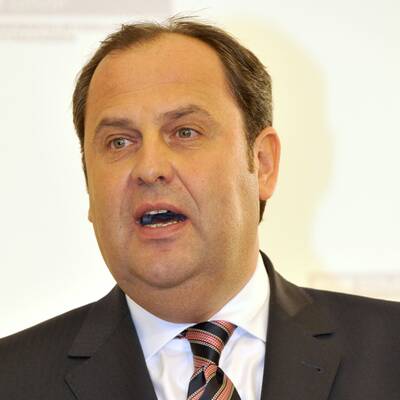 Josef Pröll ist zurückgetreten