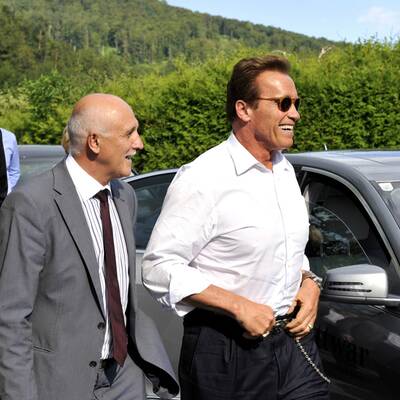 Arnold Schwarzenegger in Wien gelandet