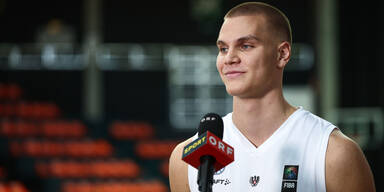 Ab in die USA: Basketball-Hoffnung auf Jakob P&ouml;ltls Spuren