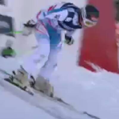 Die Bilder der Damen-Superkombi