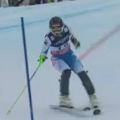 Die Bilder der Damen-Superkombi