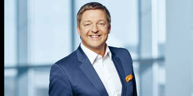 B&uuml;rgermeister G&uuml;nther Albel