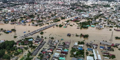 Nach Überschwemmungen und Erdrutsche: Zyklon 