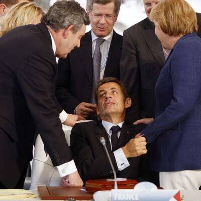 Sichtlich zufriedener Gastgeber