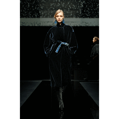 GIORGIO ARMANI WOMENSWEAR FALL WINTER 2020 