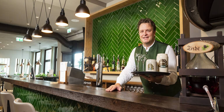 Bier um 1,50 Euro! Gösser feiert 125 Jahre mit Preisen wie im Jahr 1902