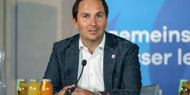 Riesen-Ansturm auf &Ouml;SV-'Wunderwuzzi'-Posten