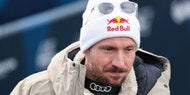 Hirscher siegt gegen Ski-Bosse