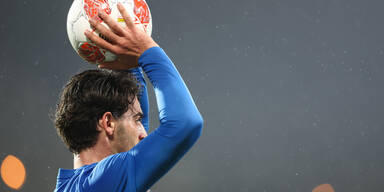 Paukenschlag! Investor steigt aus – Heimischer Traditions-Klub vor dem Aus?