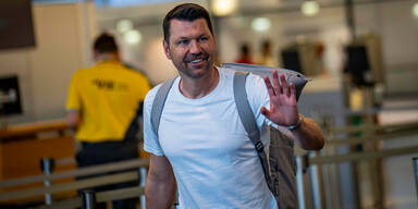 Wohnungssuche: Verl&auml;sst Katzer das sinkende Rapid-Schiff?