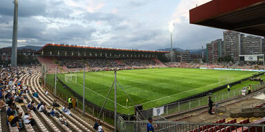 Europas begehrtester Fu&szlig;ball-Balkon: Mehr wert als eine Tonne Kartoffeln