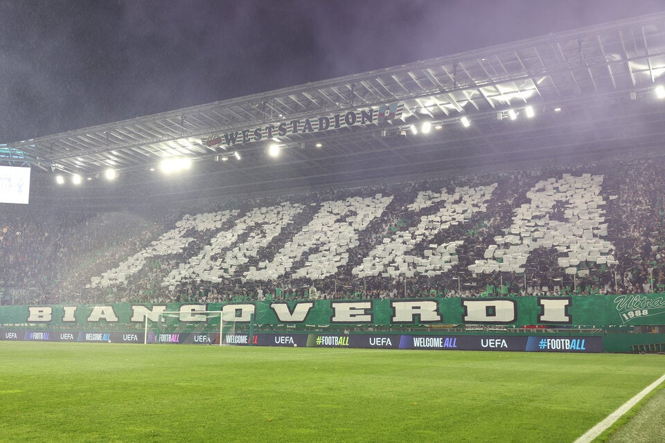 Rapid Fiorentina Fans