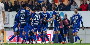 Doppelte Verl&auml;ngerung: WAC und Ried ziehen Kopf sp&auml;t aus der Schlinge