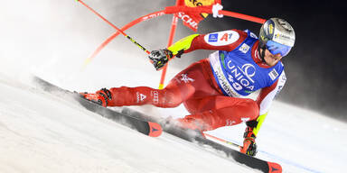 Feller-Ausrutscher bei Riesentorlauf-Abschied