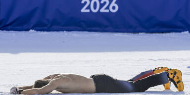 BENJINATOR: Die Welt staunt &uuml;ber Karls GOLD-STRIP