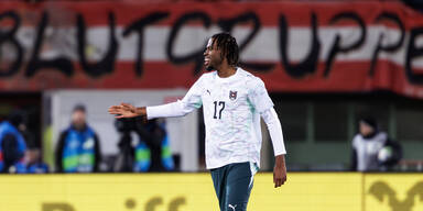 "Oida, bist deppat!" Neuer &Ouml;FB-Star spielt sich in unsere Herzen