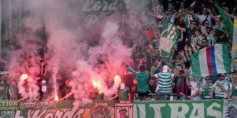 "Unfähig, lächerlich!" Fan-Wut gegen Rapid explodiert