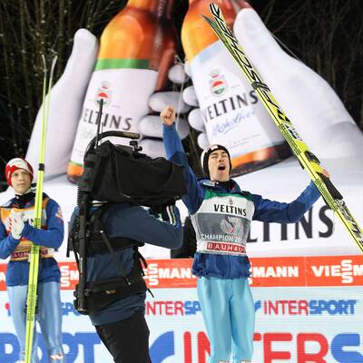 So jubelt Stefan Kraft über Tournee-Sieg