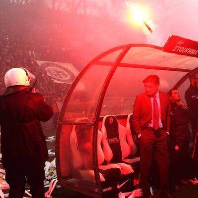 Die Bilder zum Pyro-Skandal in Griechenland