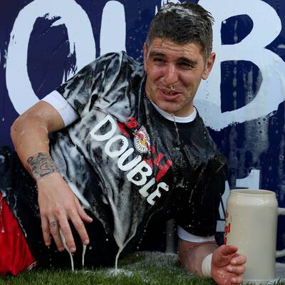 So wild feiern die Bullen das Double