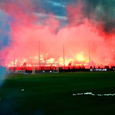 Die Bilder zum Pyro-Skandal in Griechenland