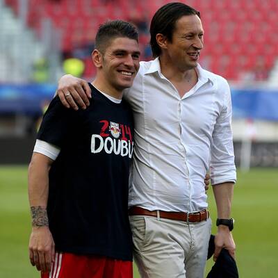 So wild feiern die Bullen das Double