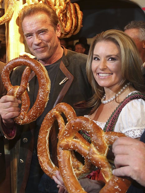 Kitzbühel: Arnie & Co. auf der legendären Weißwurst-Party