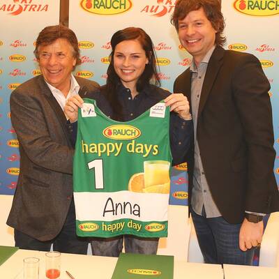 Der 1. LIVE-Auftritt von Anna Fenninger nach OP