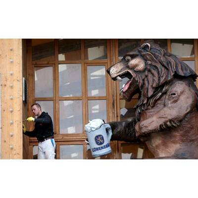 GERMANY OKTOBERFEST BEER FESTIVAL =(4)