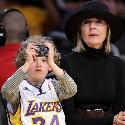 Diese Stars haben Kinder adoptiert