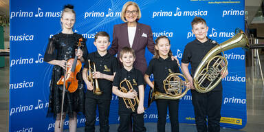 LH Mikl-Leitner freut sich mit jungen Musikern: "prima la musica 2026&ldquo;