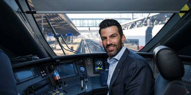 Landbauer gibt Startschuss f&uuml;r Westbahn auf der S&uuml;dstrecke