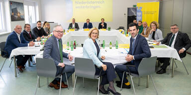 Regierungsklausur in N&Ouml;