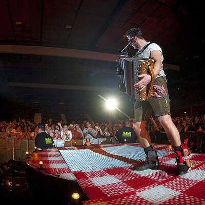 Alle Bilder vom Gabalier-Tourstart in Wels