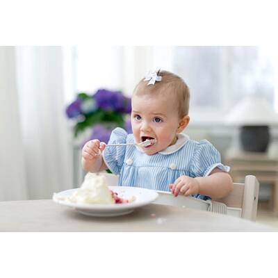 Prinzessin Estelle feiert ihren ersten Geburtstag