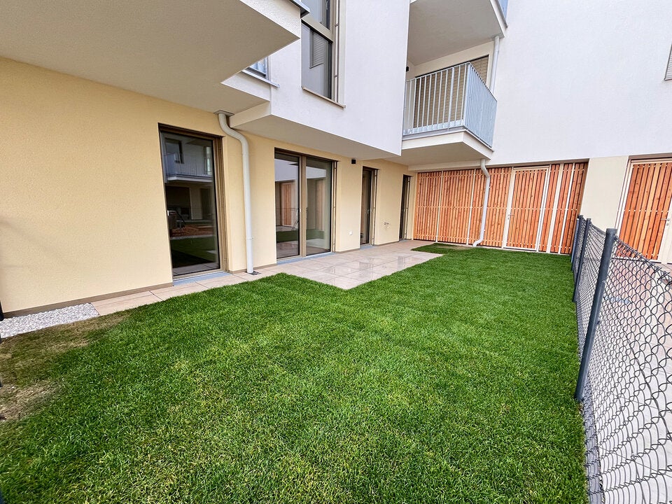 Erdgeschoß Wohnungen mit Garten