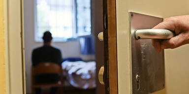 Ausl&auml;nder bilden die Mehrheit im H&auml;fen