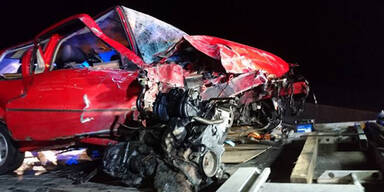 Geisterfahrerin löst Crash auf Westautobahn aus