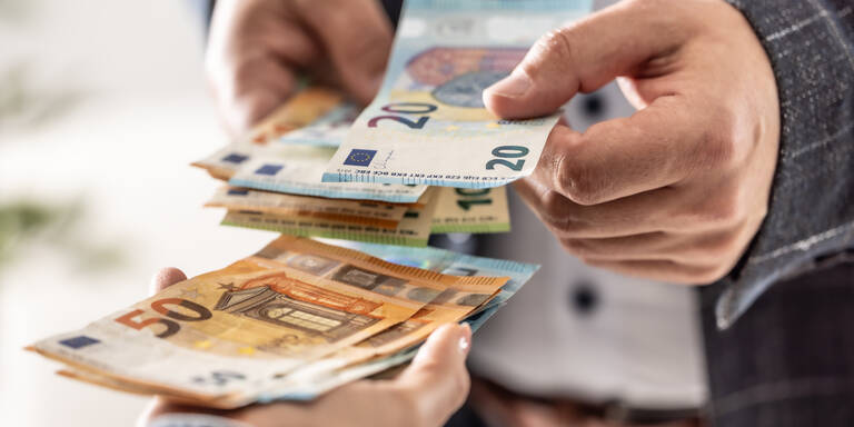 So holen Sie sich bis zu 250 Euro Gebühren zurück