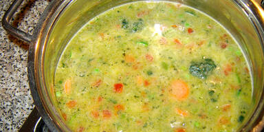 Gem&uuml;sesuppen sind leichte Winterkost