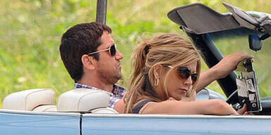 Gerard Butler & Jennifer Aniston