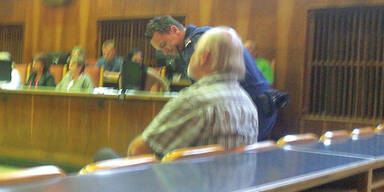 Vater fackelte Haus seines Sohnes ab