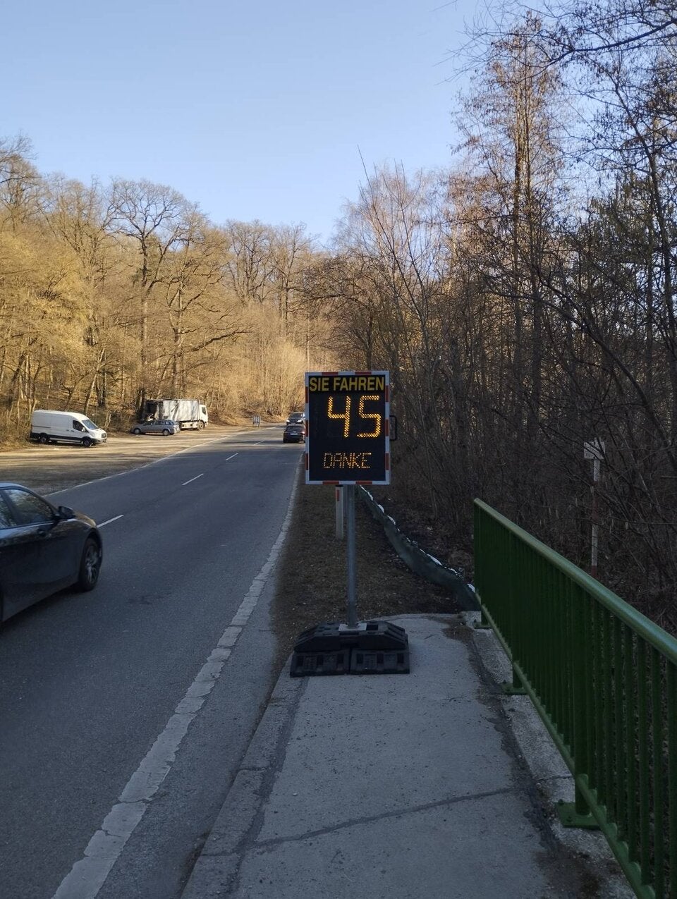 Demonstration für Amphibien-Tunnel in Hernals