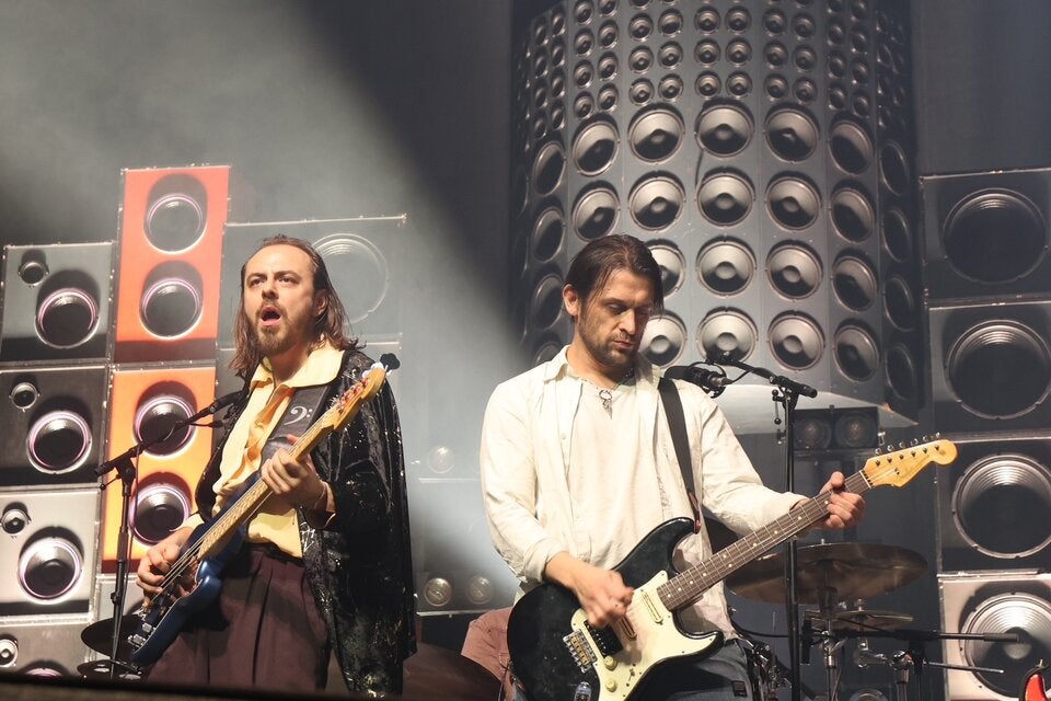 „Stille Nacht“, Nirvana und Oasis - Wanda lieferten heiße Weihnachtsshow