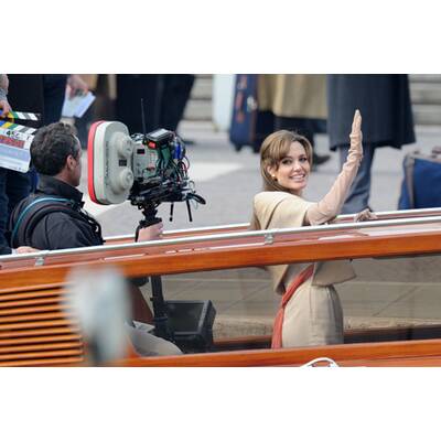 Jolie und Depp: Fan-Massen bei Dreh