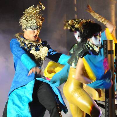 Luke Steele von Empire Of The Sun