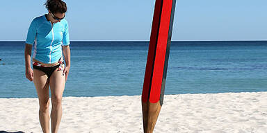 Ausstellung:  Kunst bei kristallklarem Wasser