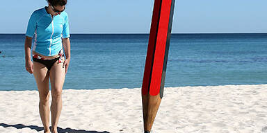 Ausstellung:  Kunst bei kristallklarem Wasser