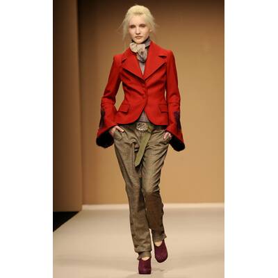 Haute, Mailand Fashion Week H/W 2010