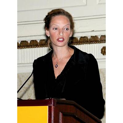 Uma Thurman: Unglück mit der Puderdose